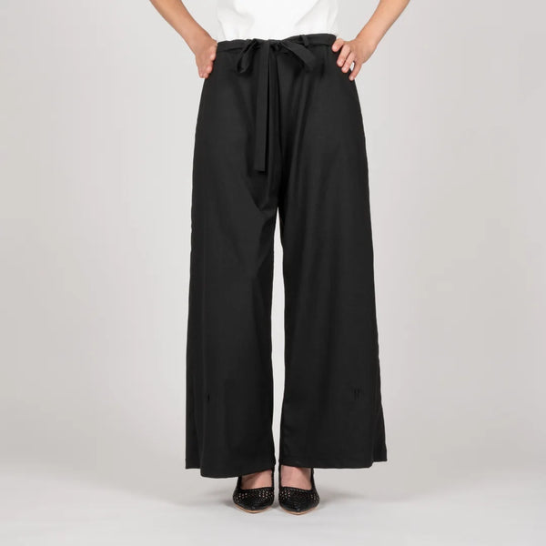 madetoorder trousers by appoline